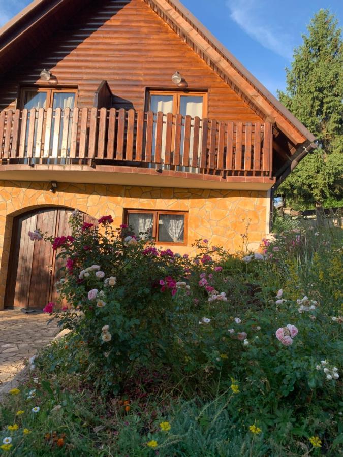 Guesthouse Stefanac Otocsán Kültér fotó