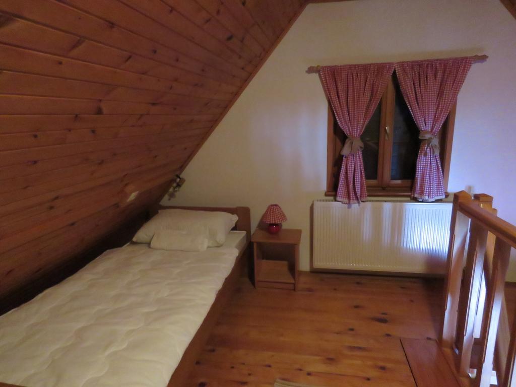 Guesthouse Stefanac Otocsán Kültér fotó
