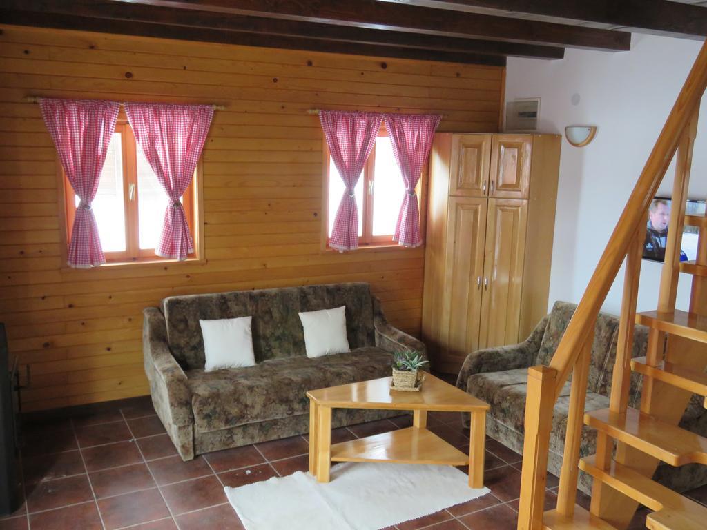 Guesthouse Stefanac Otocsán Kültér fotó